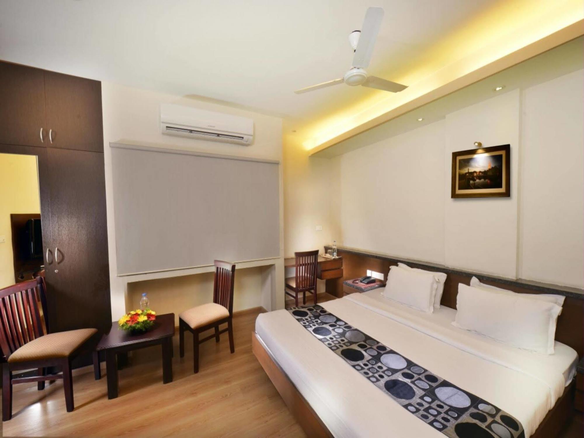 Horizon Heights Apartamentos con servicio Coimbatore Exterior foto