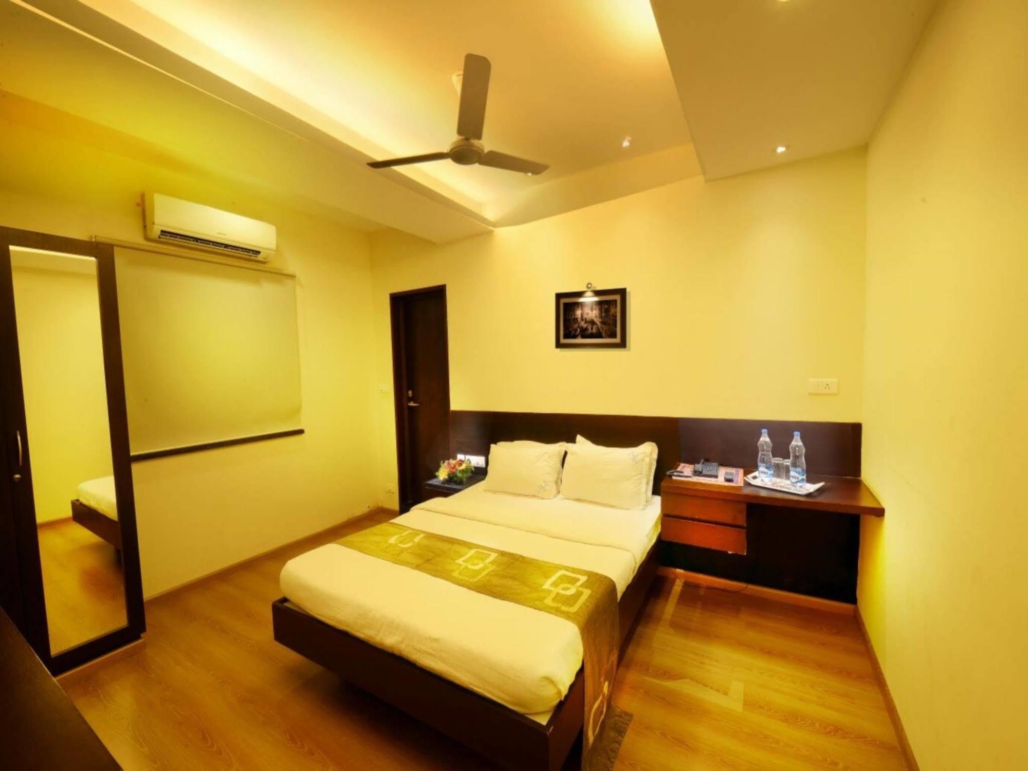 Horizon Heights Apartamentos con servicio Coimbatore Exterior foto